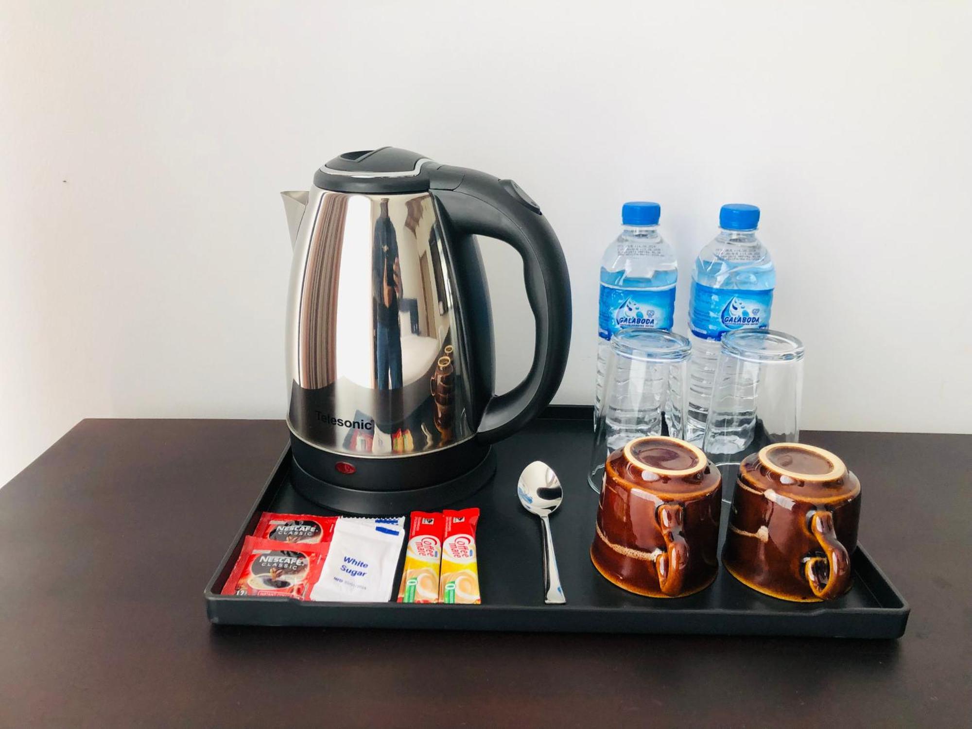 R21 Nuwara Eliya Hotel Екстериор снимка