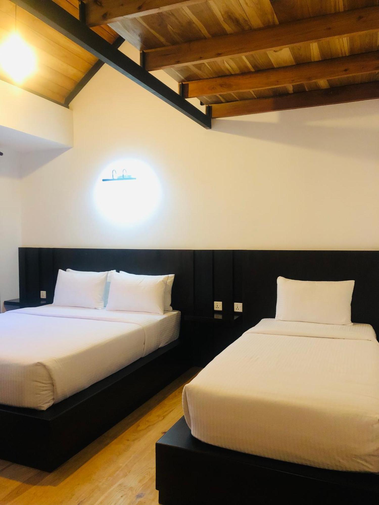 R21 Nuwara Eliya Hotel Екстериор снимка