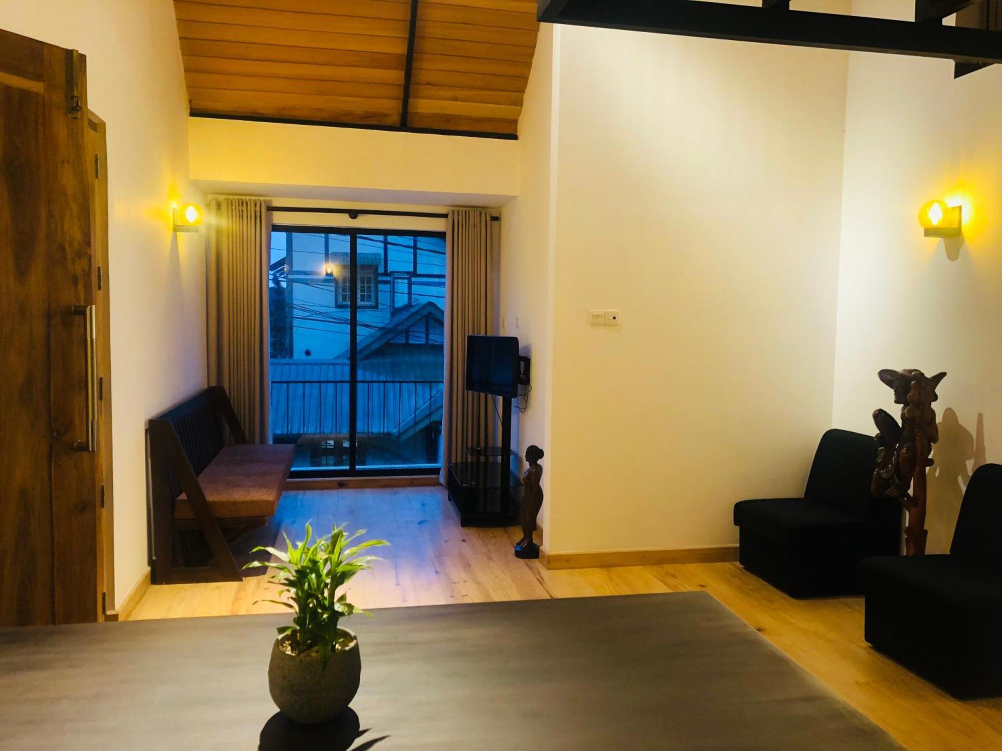 R21 Nuwara Eliya Hotel Екстериор снимка