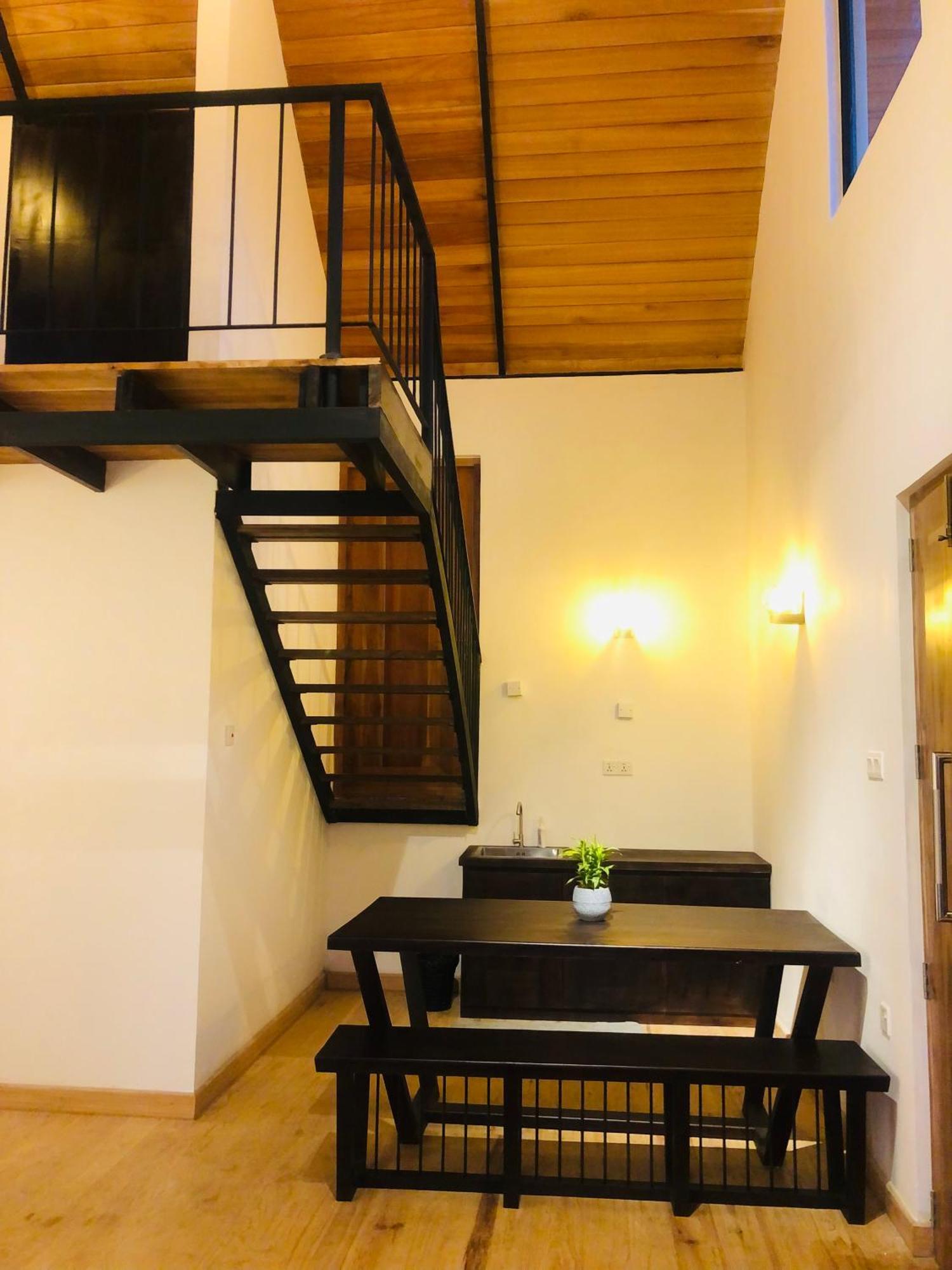 R21 Nuwara Eliya Hotel Екстериор снимка