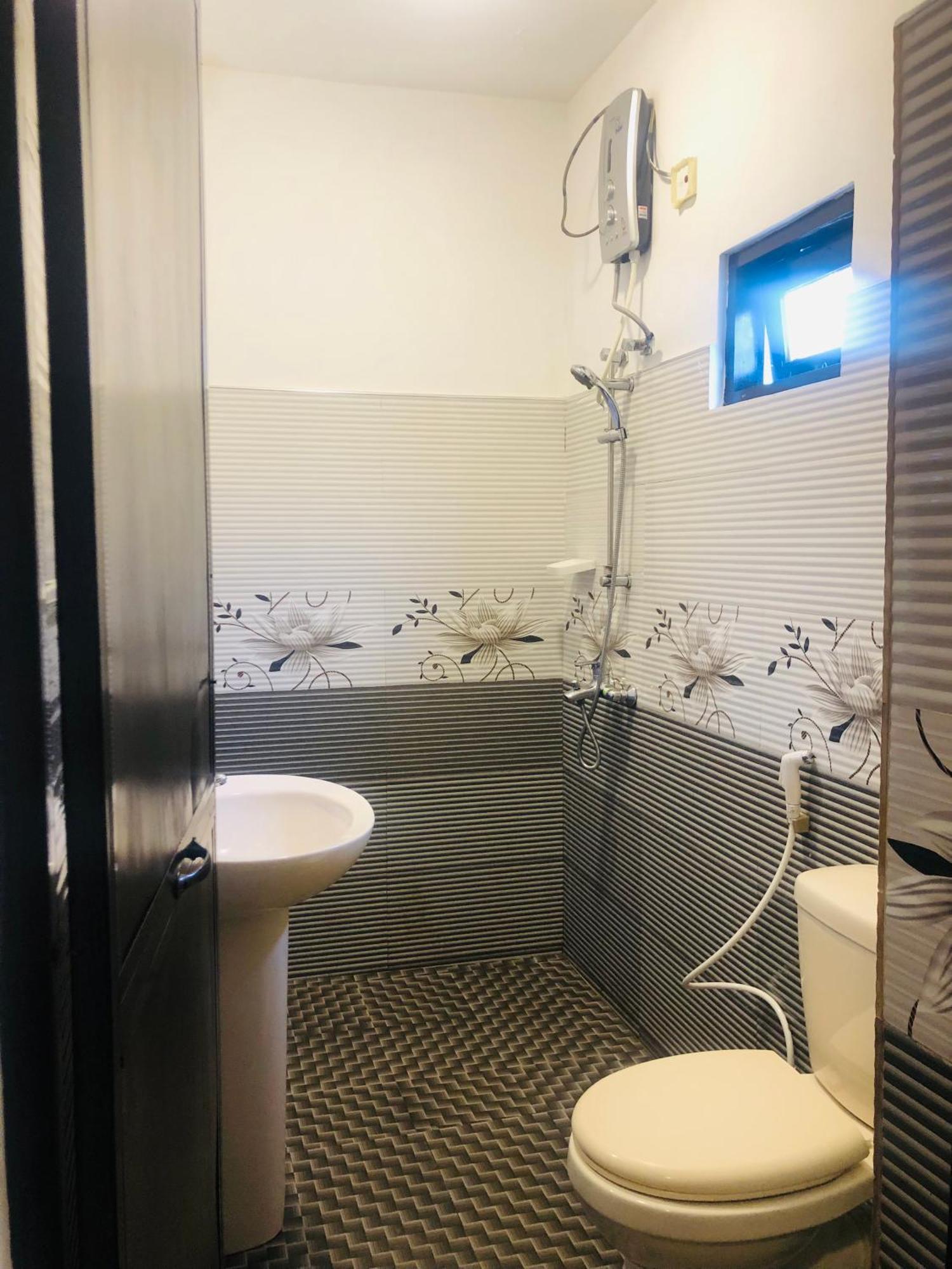 R21 Nuwara Eliya Hotel Екстериор снимка